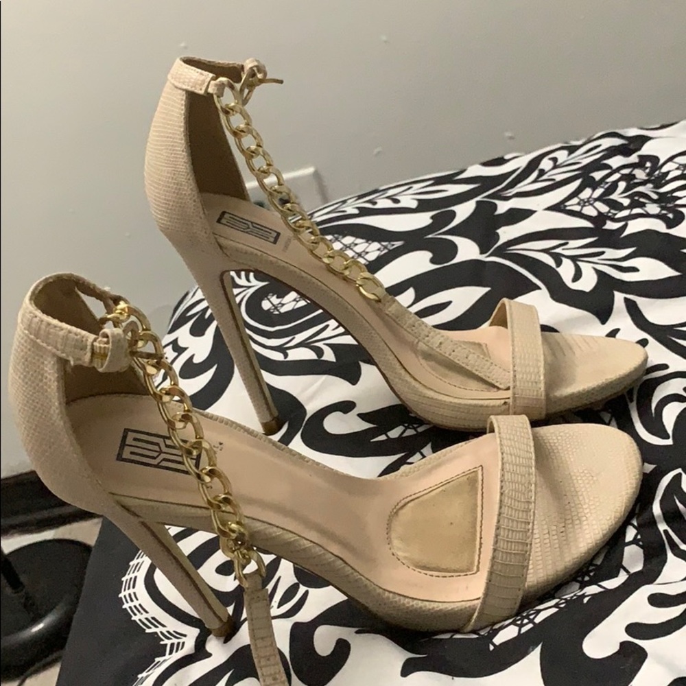 Nude heels